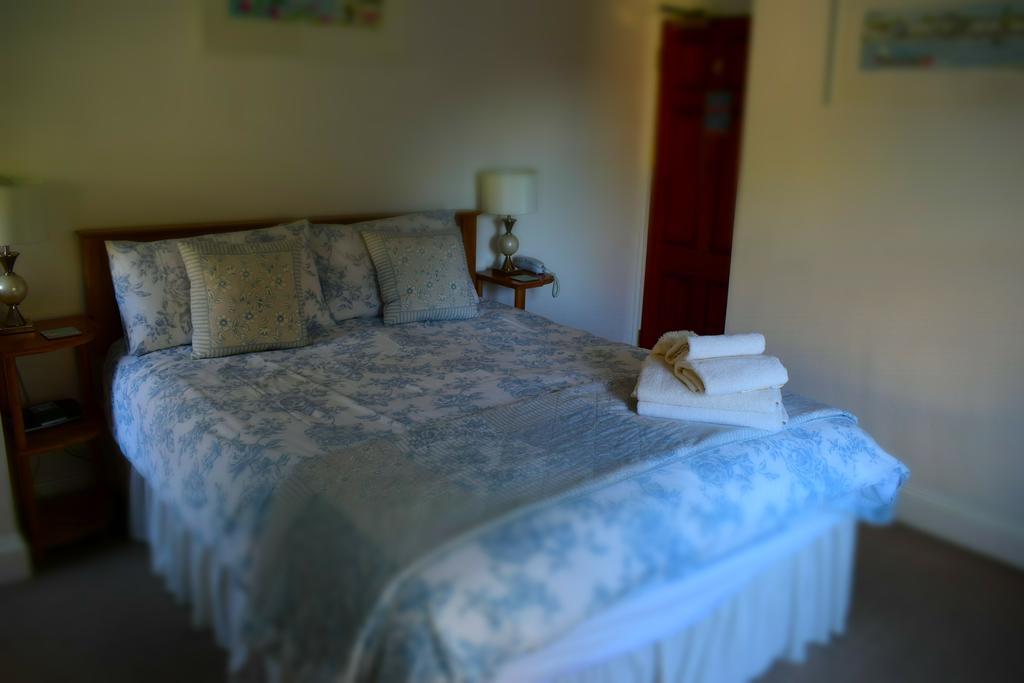 The Old Mill House Bed and Breakfast Padstow Eksteriør billede