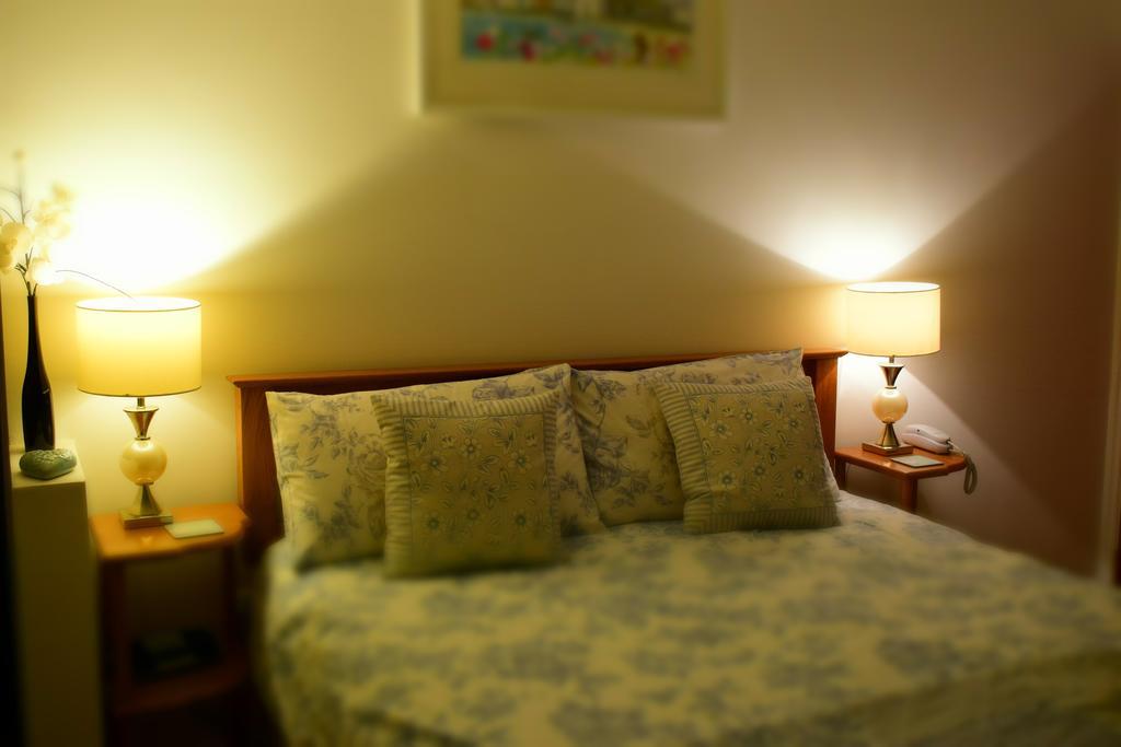 The Old Mill House Bed and Breakfast Padstow Eksteriør billede